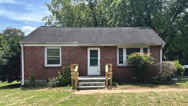 property at 2910 McCampbell Ave