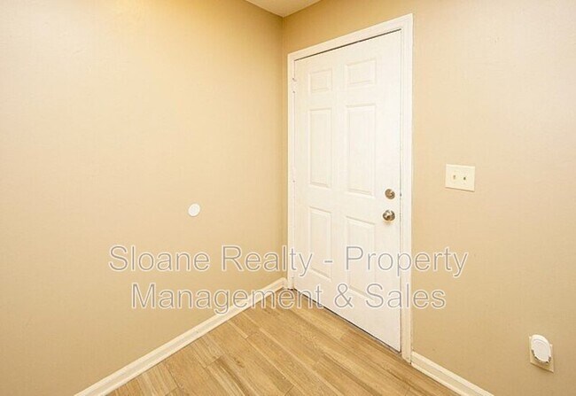 296 Fleming Rd in Charleston, SC - Building Photo - Building Photo