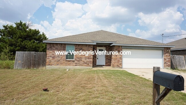 9520 Prairieview Dr