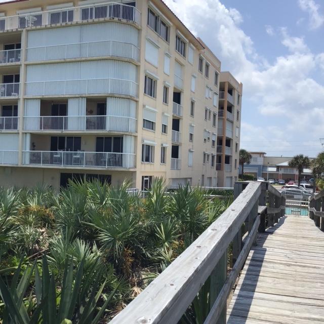 735 N Hwy A1A in Indialantic, FL - Building Photo - Building Photo