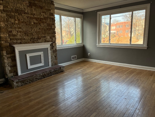 5105 Ayers Pl SE in Washington, DC - Building Photo - Building Photo