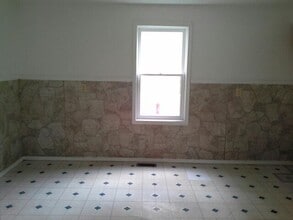 2726 John St in Fort Wayne, IN - Building Photo - Building Photo