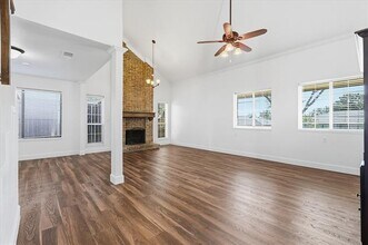 1715 Southampton Dr in Carrollton, TX - Building Photo - Building Photo