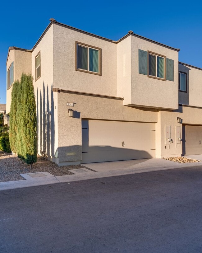3542 Alpheus River Ave in Las Vegas, NV - Building Photo - Building Photo