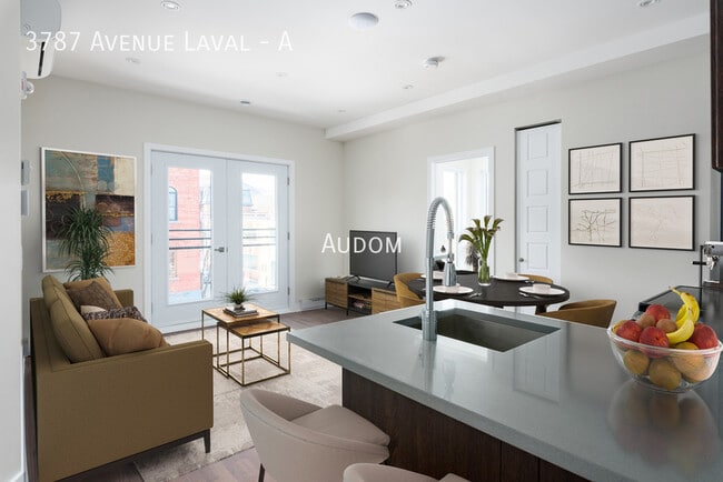 3787 Av. Laval