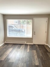 1215 Queen Anne Ave N in Seattle, WA - Building Photo - Building Photo