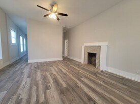 1705 Austin Ave, Unit A in Brownwood, TX - Building Photo