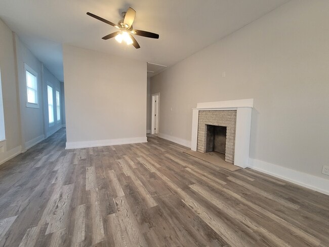 property at 1705 Austin Ave