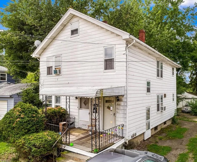 property at 1036-1038 Clay St