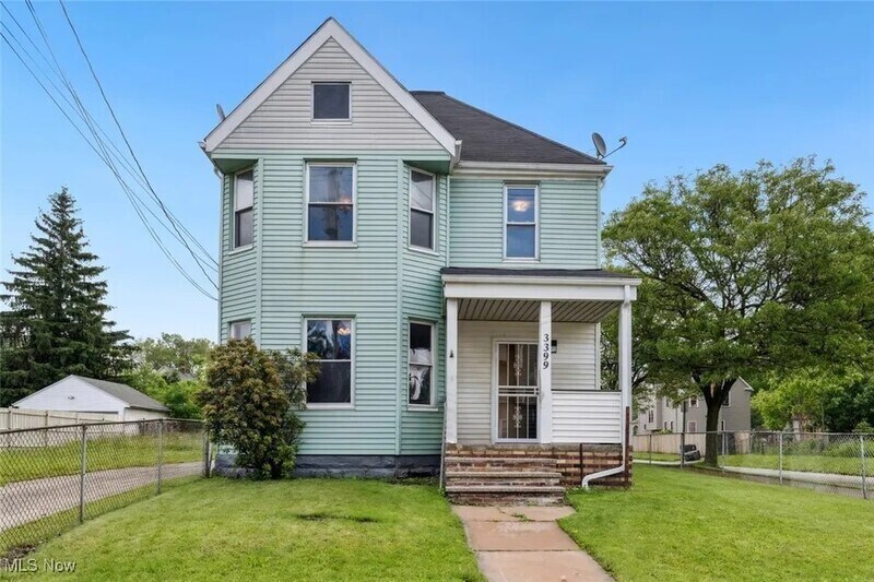 3399 E 65th St in Cleveland, OH - Building Photo