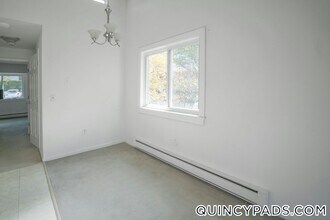 24 Presidential Dr in Quincy, MA - Building Photo - Building Photo