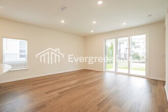 3440 Americana Dr in Green Cove Springs, FL - Building Photo - Building Photo