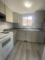 8827-8102 102 Ave in Fort St John, BC - Building Photo