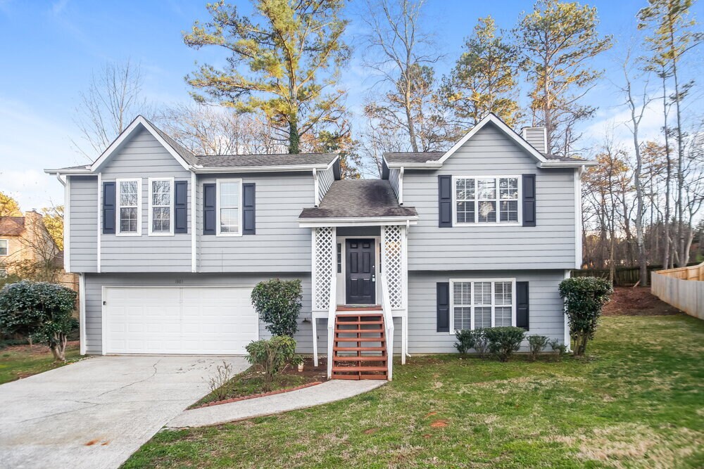 1801 Hickory Creek Ct NW in Acworth, GA - Building Photo