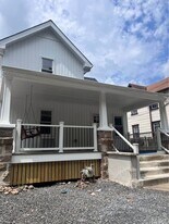 206 S Chestnut St, Unit 1st Floor in Ambler, PA - Building Photo