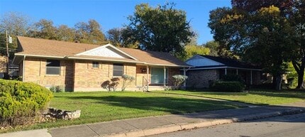 6314 Autumn Woods Trail in Dallas, TX - Building Photo - Building Photo