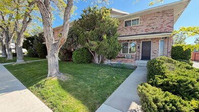 1100 Harvard Wy in Reno, NV - Foto de edificio - Building Photo