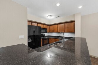 1317 Esic Dr in Edwardsville, IL - Building Photo - Building Photo