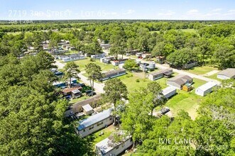 2719 3rd St in Huffman, TX - Building Photo - Building Photo