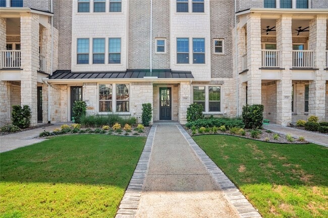 3719 Sailing View Blvd in Arlington, TX - Foto de edificio - Building Photo