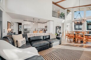 1165 E Elk Rim Ct in Pine, AZ - Building Photo