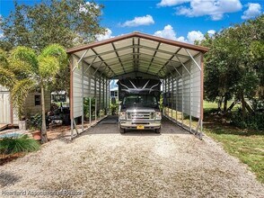 105 Fern Ct in Lake Placid, FL - Building Photo - Building Photo