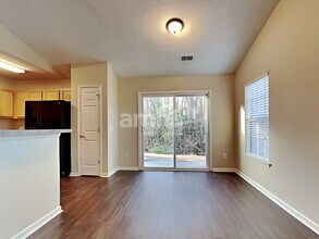 537 Beverly Dr in Summerville, SC - Building Photo - Building Photo