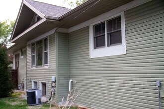 510 N Raynor Ave in Joliet, IL - Building Photo - Building Photo