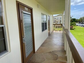 27 Mansfield A in Boca Raton, FL - Foto de edificio - Building Photo