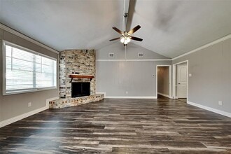 27205 Kane Ln in Conroe, TX - Building Photo - Building Photo