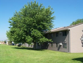 Heartland Senior Apartments in Redfield, SD - Building Photo - Building Photo