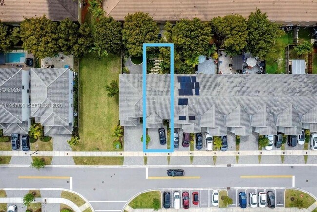 1332 SE 26th Ter in Homestead, FL - Building Photo - Building Photo