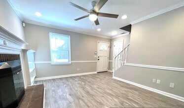 14 Crescent Ln in Columbia, SC - Building Photo - Building Photo