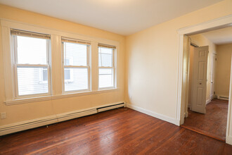 19 Claymoss Rd, Unit 1 in Boston, MA - Building Photo - Building Photo