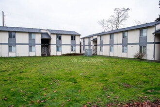 3411 92nd St S in Lakewood, WA - Building Photo - Building Photo