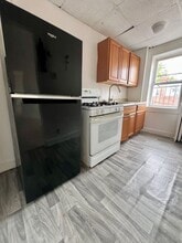 1001 Clifton Ave in Collingdale, PA - Foto de edificio - Building Photo