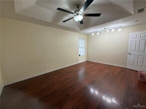 11 N 44th Ln in McAllen, TX - Building Photo - Building Photo