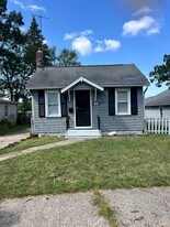 50 Myra Ave in Pontiac, MI - Building Photo