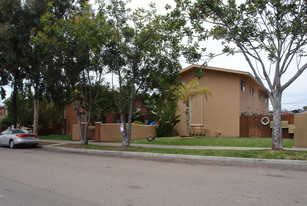 740 Calla Ave Apartments