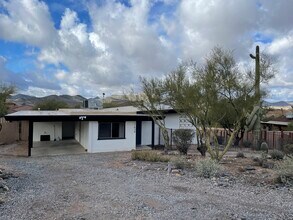 37830 Linda Dr in Cave Creek, AZ - Building Photo - Building Photo