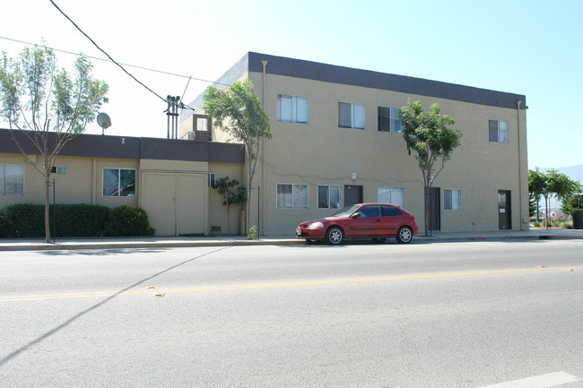 446 Alta St in Gonzales, CA - Foto de edificio - Building Photo