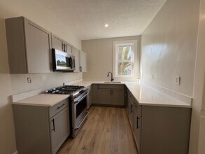 129 Dunbar Ave in Pittsburgh, PA - Building Photo - Building Photo