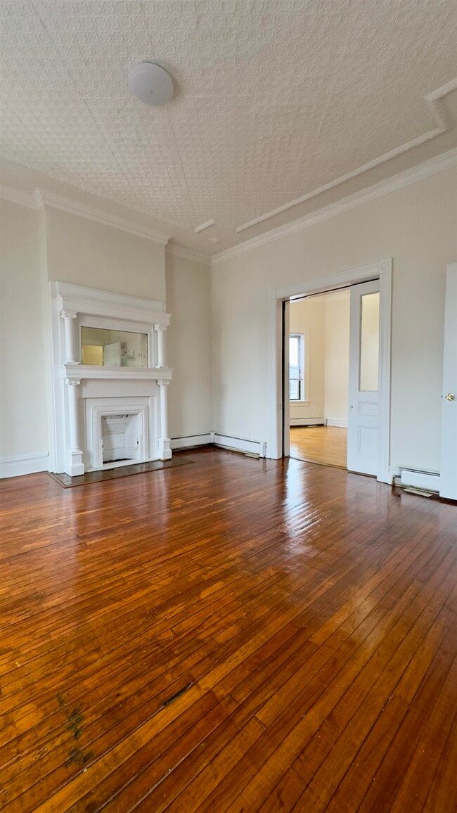 99 Lembeck Ave in Jersey City, NJ - Building Photo - Building Photo