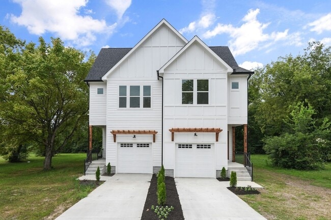 212B Jennings Ave in Lebanon, TN - Foto de edificio - Building Photo