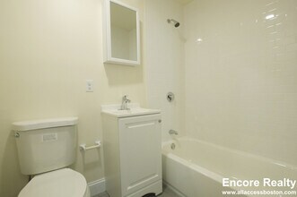 501 E Broadway in Boston, MA - Building Photo - Building Photo