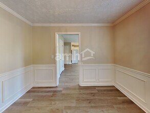 820 Whitecrest Ct in Lawrenceville, GA - Building Photo - Building Photo