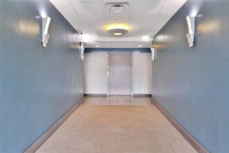 68 Lake St in White Plains, NY - Building Photo - Building Photo