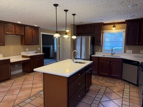 201 Wandering Ln in Mocksville, NC - Foto de edificio - Building Photo