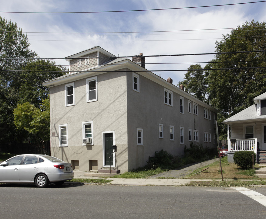 150 1st Ave in Huntington Station, NY - Building Photo