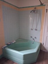 611 Fairview Ave in Muscatine, IA - Foto de edificio - Building Photo